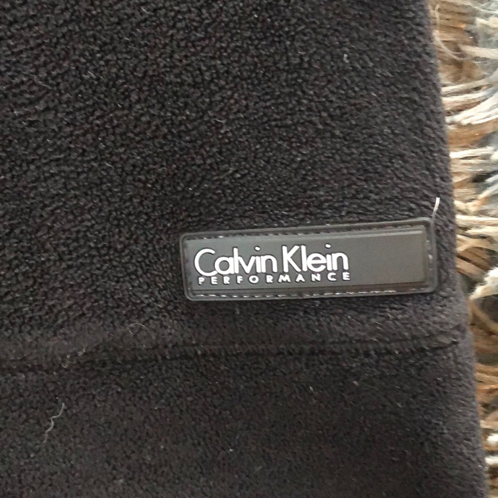 Calvin Klein Pullover - Picture 2 of 2